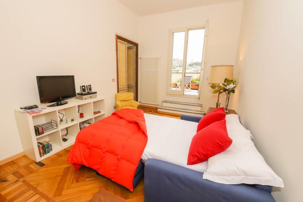 Altido Apt For 3 With Rooftop Balcony And Lovely Cityview Генуя Екстер'єр фото