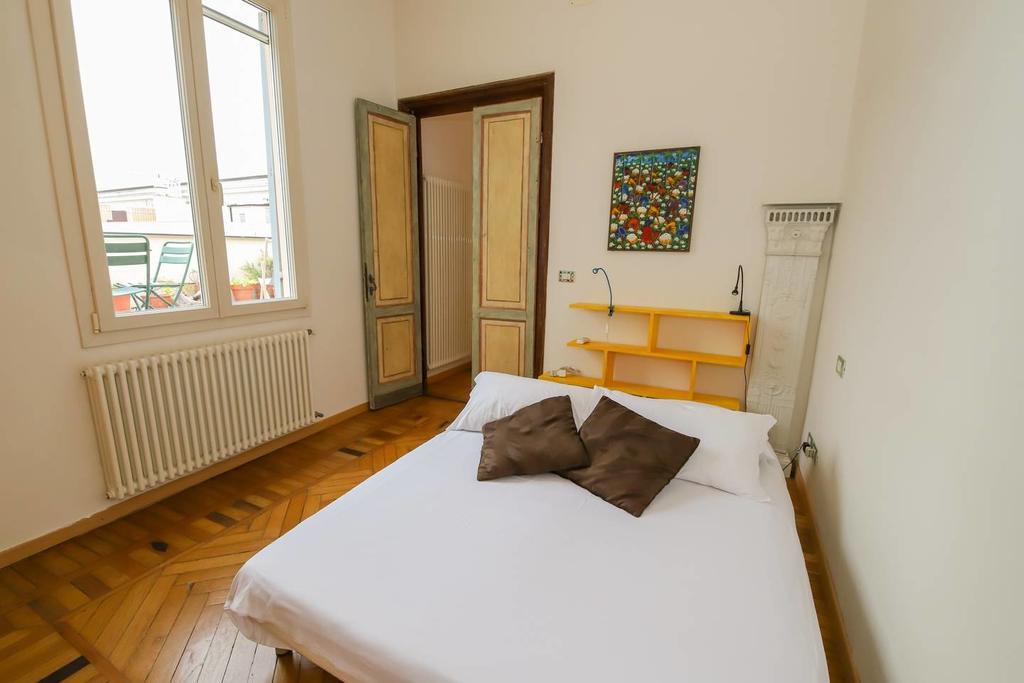 Altido Apt For 3 With Rooftop Balcony And Lovely Cityview Генуя Екстер'єр фото