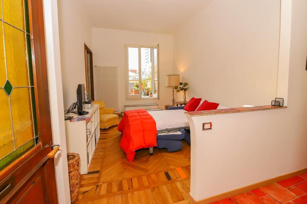 Altido Apt For 3 With Rooftop Balcony And Lovely Cityview Генуя Екстер'єр фото