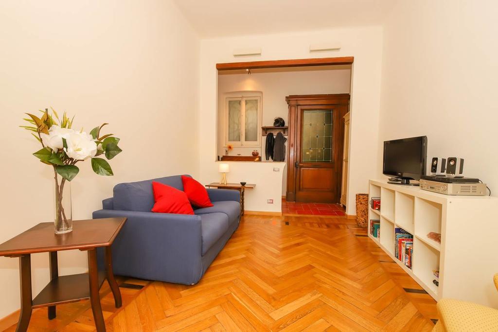 Altido Apt For 3 With Rooftop Balcony And Lovely Cityview Генуя Екстер'єр фото